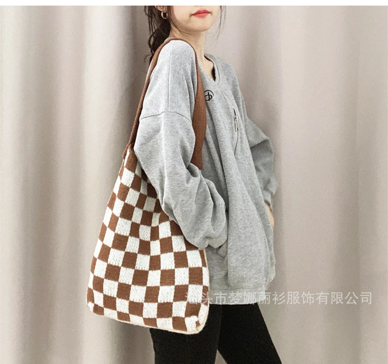 Teenager Woolen Carry Shoulder Bag 👜