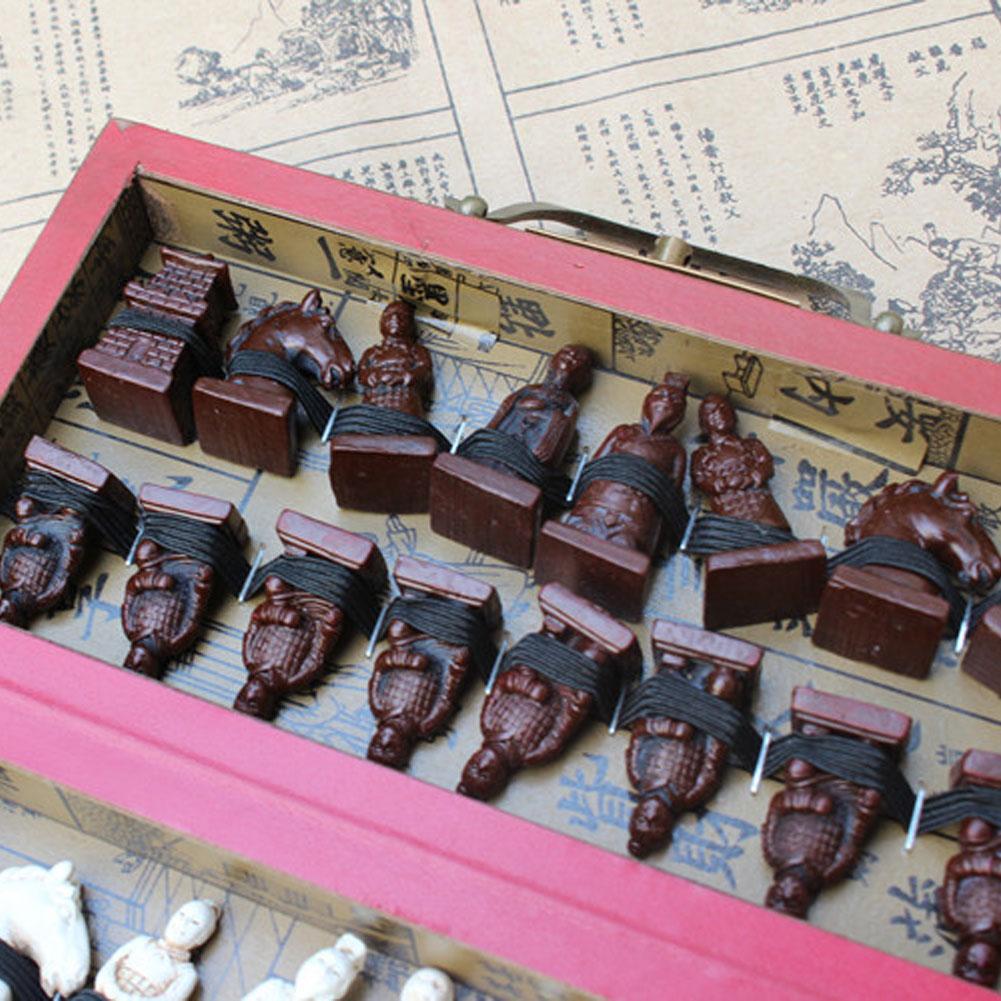 Kids &amp; Adults Professional Qing Dynasty Soldiers Chess Set 🧩