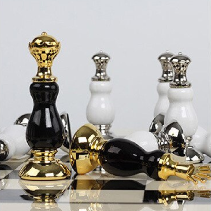 Regal Metal Chess Set ♟️