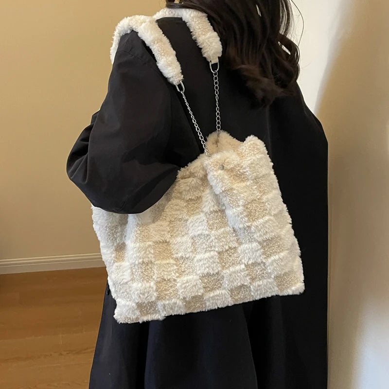 Winter Fluffy Plush Handbag 👜