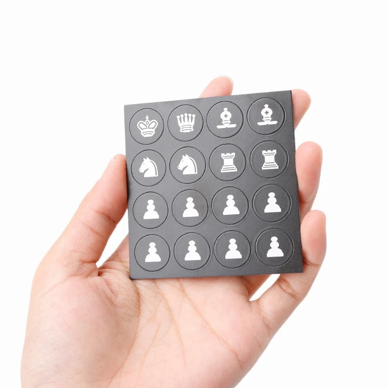 Pocket Folding Magnetic Chess Set 🧲