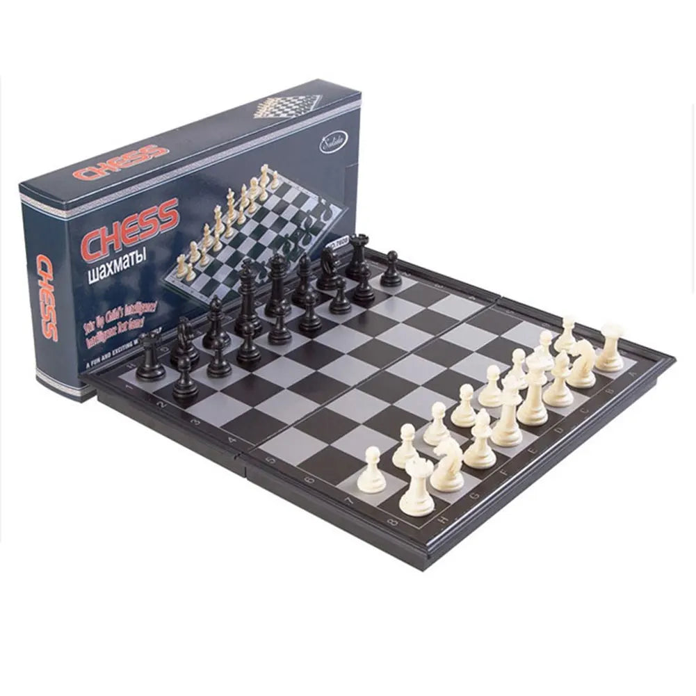 International Chess Folding Magnetic Set 🧳