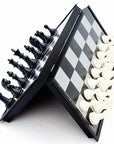 Foldable Magnetic International Chess Set 🧲